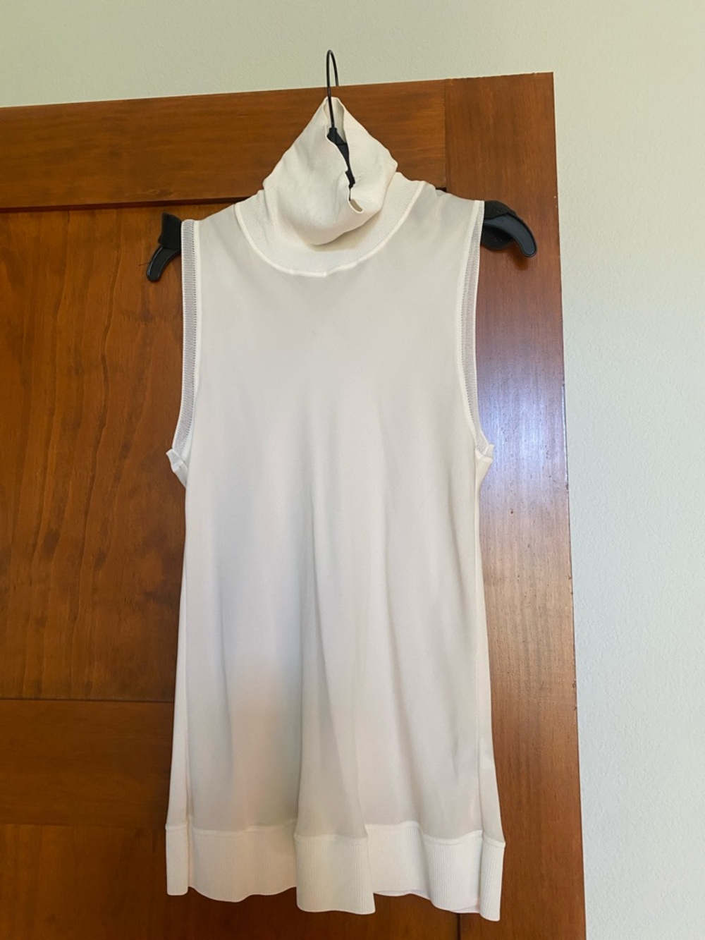 Theory Sleeveless Turtleneck Tunic - Cream